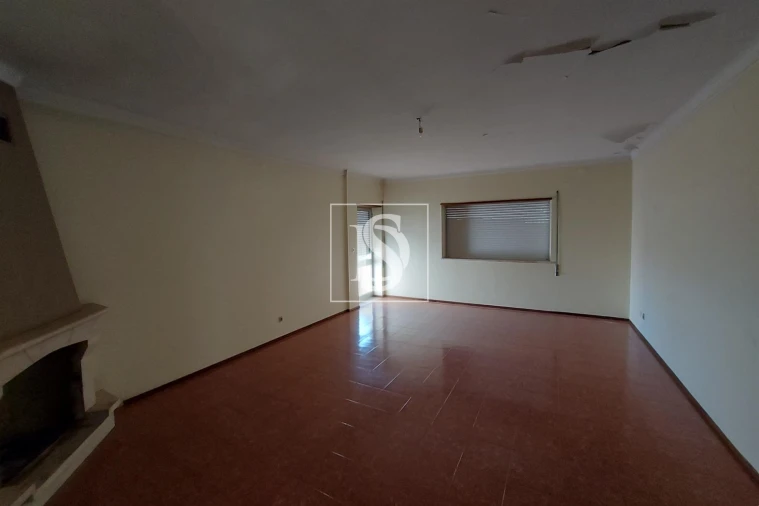 Prédio para Venda em Santiago de Besteiros Foto 27