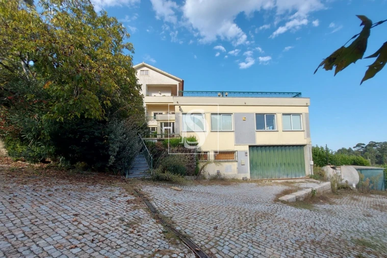 Prédio para Venda em Santiago de Besteiros Foto 2