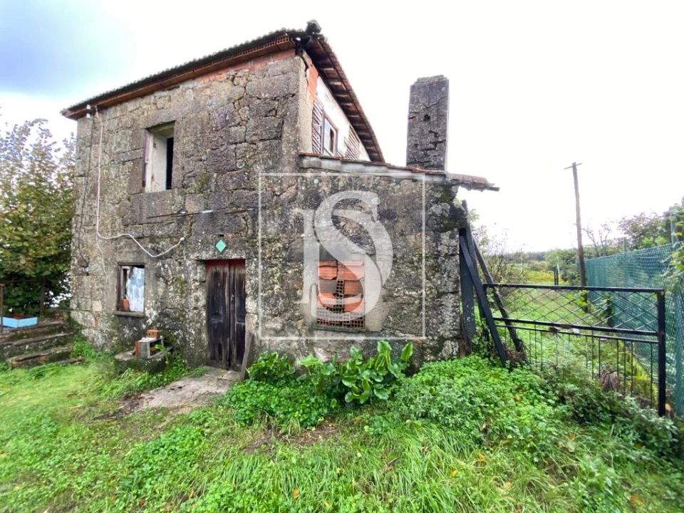 Moradia T1 para Venda em Tondela e Nandufe Foto 1