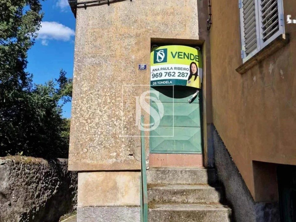 Moradia T3 para Venda em Gouveia (São Pedro e São Julião) Foto 1