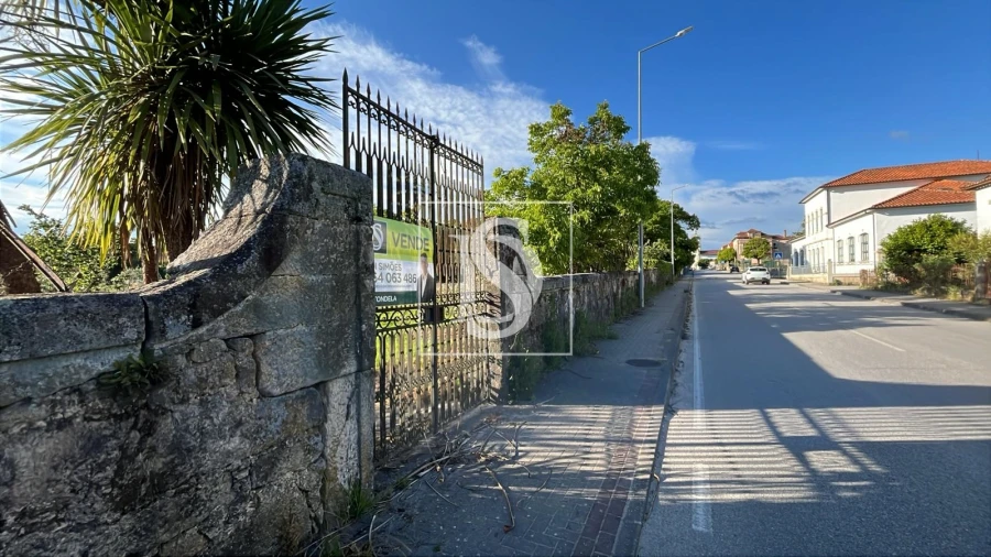 Terreno para Venda em Canas de Santa Maria Foto 2