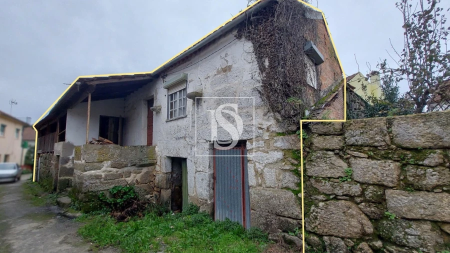 Moradia T3 para Venda em Vilar de Besteiros e Mosteiro de Fráguas
