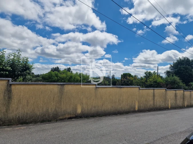 Terreno para Venda em Mouraz e Vila Nova da Rainha Foto 2
