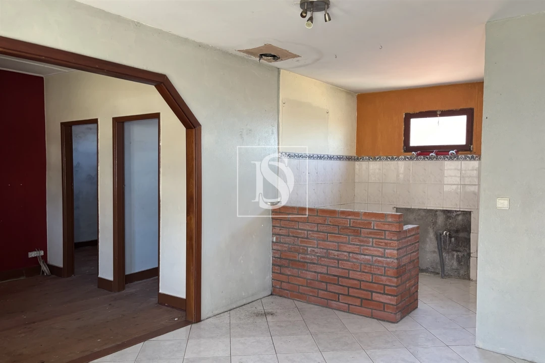 Moradia T2 para Venda em Pinheiro de Azere Foto 8