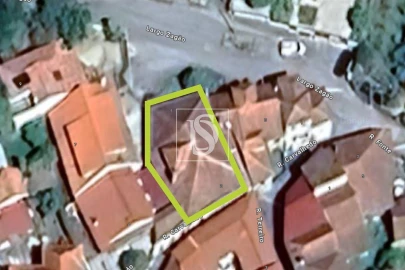 Moradia T10 para Venda em São Miguel do Outeiro e Sabugosa