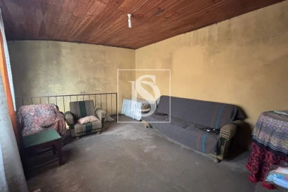 Moradia T10 para Venda em São Miguel do Outeiro e Sabugosa