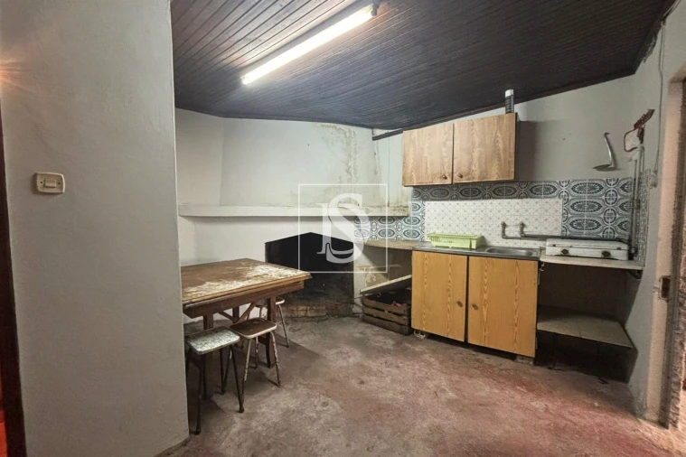 Moradia T10 para Venda em São Miguel do Outeiro e Sabugosa Foto 5