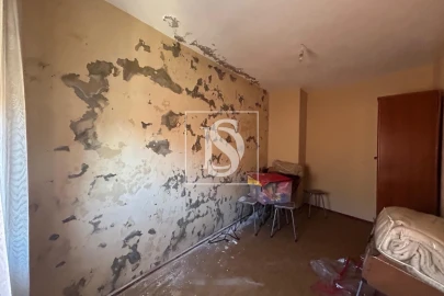 Moradia T3 para Venda em Caparrosa e Silvares