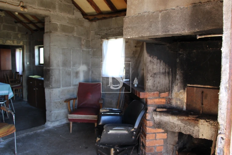 Moradia T3 para Venda em Caparrosa e Silvares Foto 24