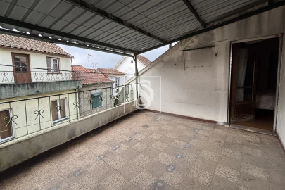 Moradia T3 para Venda em Ferreiros do Dão
