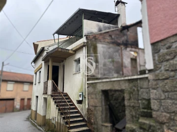Moradia T3 para Venda em Ferreiros do Dão