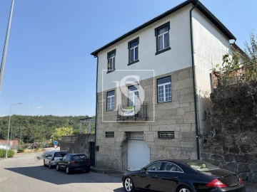 Moradia T8 para Venda em Tondela e Nandufe