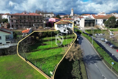 Moradia T8 para Venda em Tondela e Nandufe