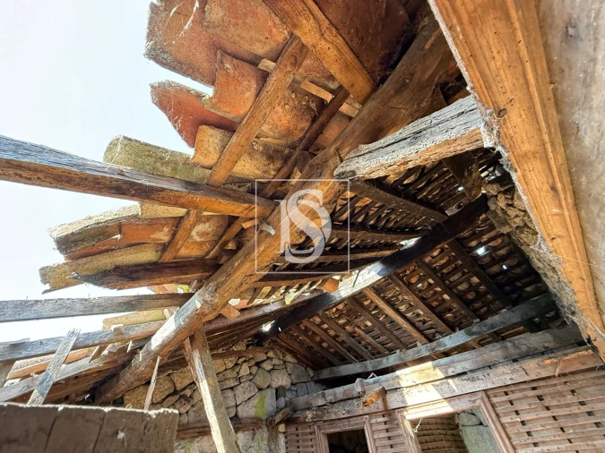 Moradia T1 para Venda em Queirã Foto 5