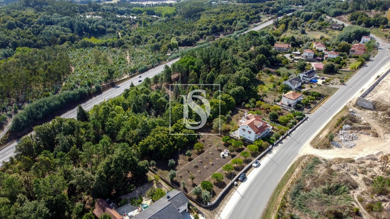 Quinta T6 para Venda em Santa Comba Dão e Couto do Mosteiro Foto 45