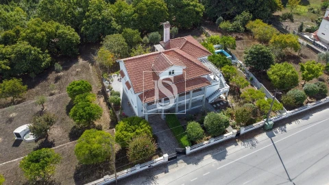 Quinta T6 para Venda em Santa Comba Dão e Couto do Mosteiro