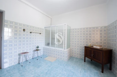 Quinta T6 para Venda em Santa Comba Dão e Couto do Mosteiro