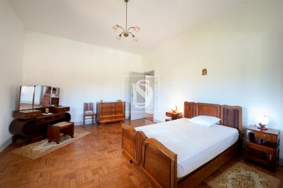 Quinta T6 para Venda em Santa Comba Dão e Couto do Mosteiro