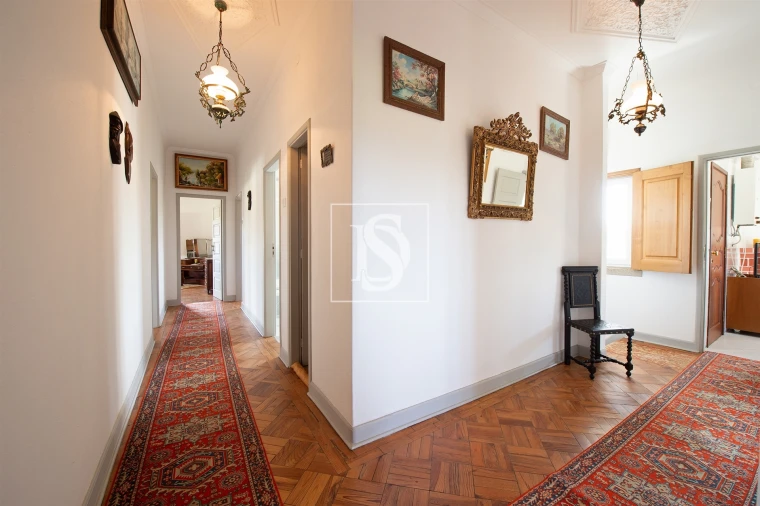 Quinta T6 para Venda em Santa Comba Dão e Couto do Mosteiro Foto 23