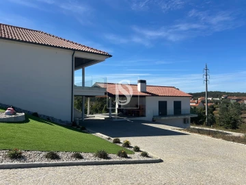 Moradia T3 para Venda em Mortágua, Vale de Remígio, Cortegaça e Almaça