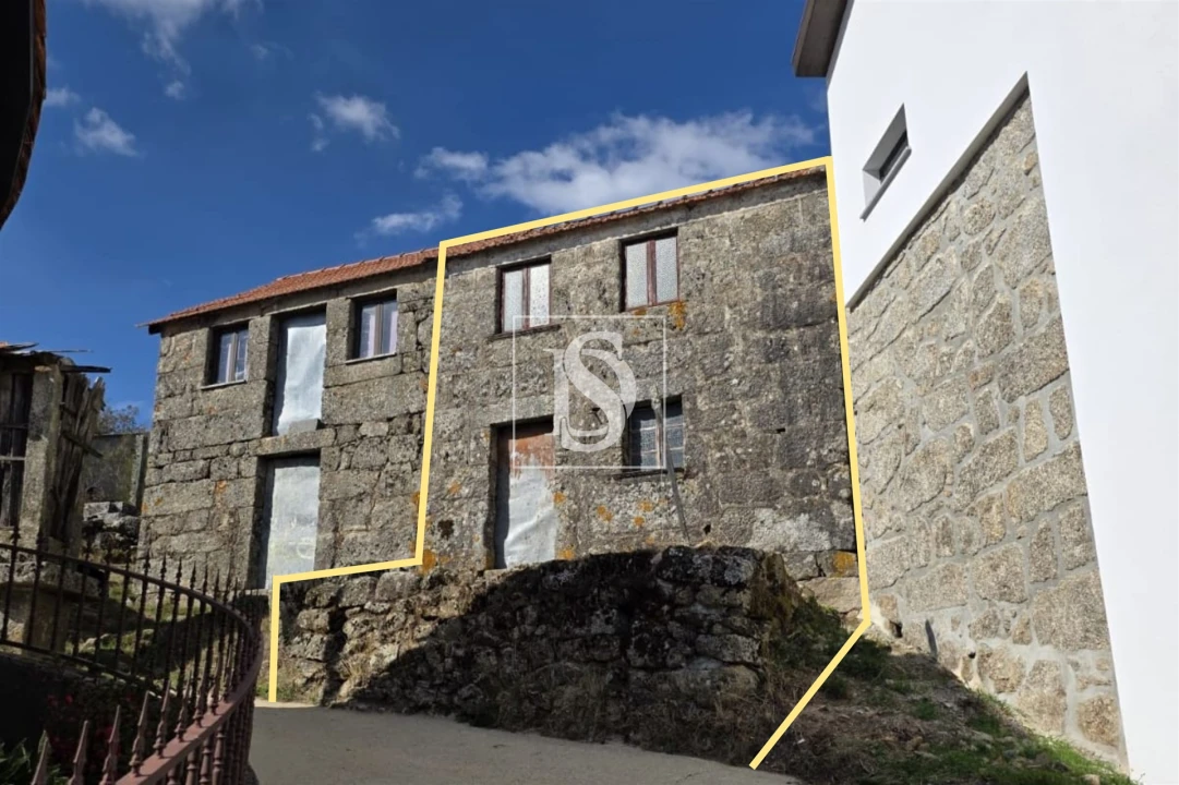 Moradia T1 para Venda em Guardão Foto 1