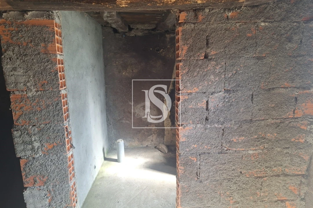 Moradia T1 para Venda em Guardão Foto 6