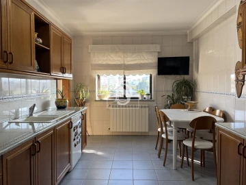 Apartamento T3 para Venda em Tondela e Nandufe