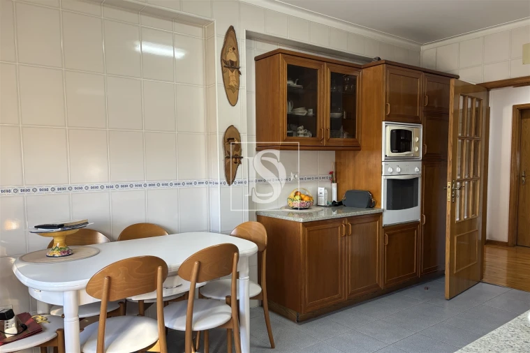 Apartamento T3 para Venda em Tondela e Nandufe Foto 6