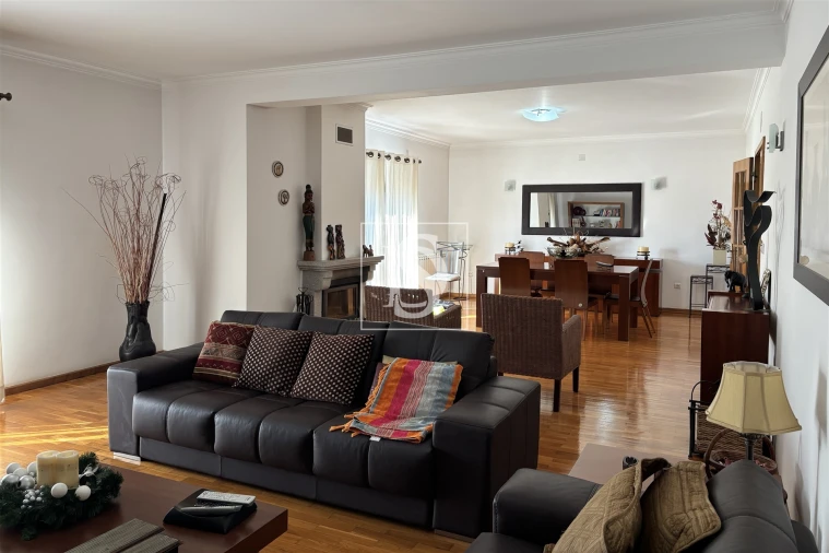 Apartamento T3 para Venda em Tondela e Nandufe Foto 2