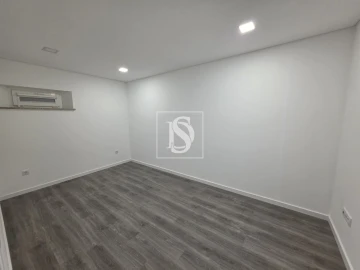 Apartamento T2 para Venda em Molelos