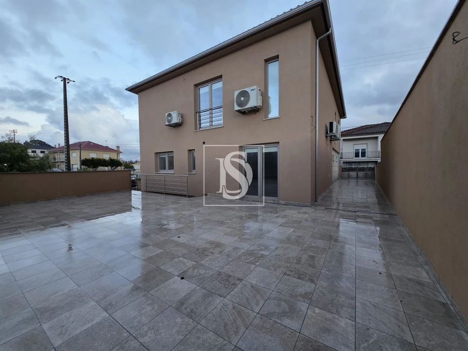 Apartamento T2 para Venda em Molelos Foto 10