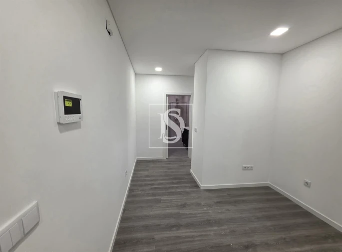 Apartamento T2 para Venda em Molelos Foto 5