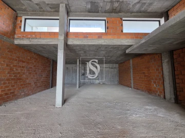 Loja para Venda em Repeses e São Salvador