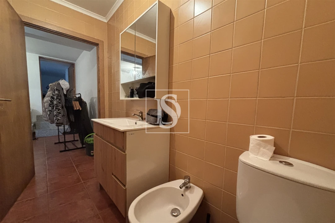 Moradia T3 para Venda em Dardavaz Foto 17