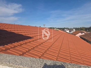 Moradia T3 para Venda em Canas de Santa Maria