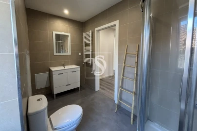 Moradia T3 para Venda em Canas de Santa Maria