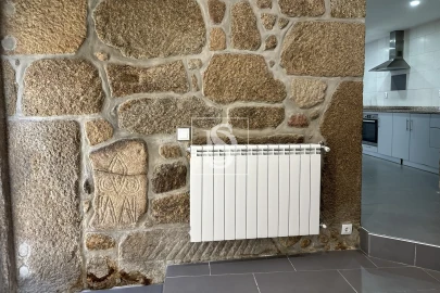 Moradia T3 para Venda em Canas de Santa Maria