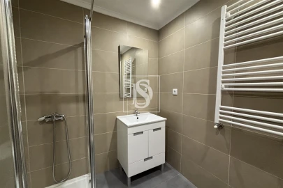 Moradia T3 para Venda em Canas de Santa Maria