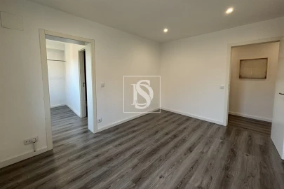 Moradia T3 para Venda em Canas de Santa Maria