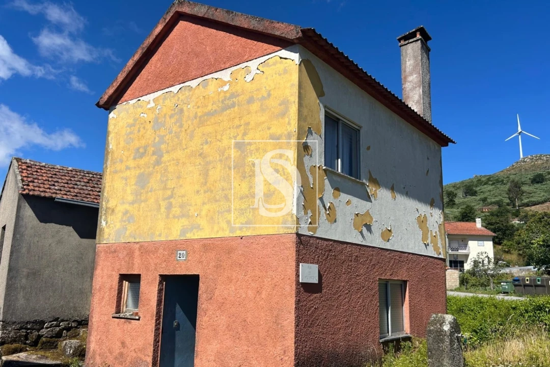 Moradia T1 para Venda em Caparrosa e Silvares Foto 11