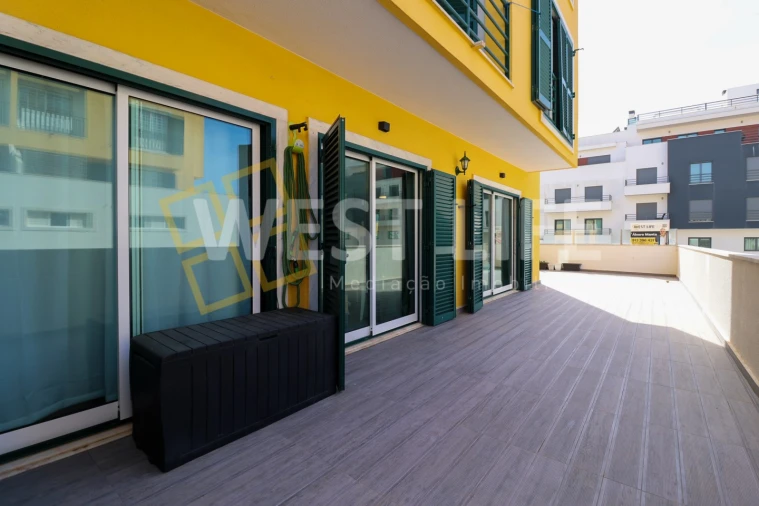 Apartamento T3 para Venda em Ericeira Foto 2