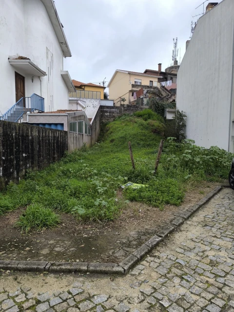 Terreno para Venda em Gondomar (São Cosme), Valbom e Jovim