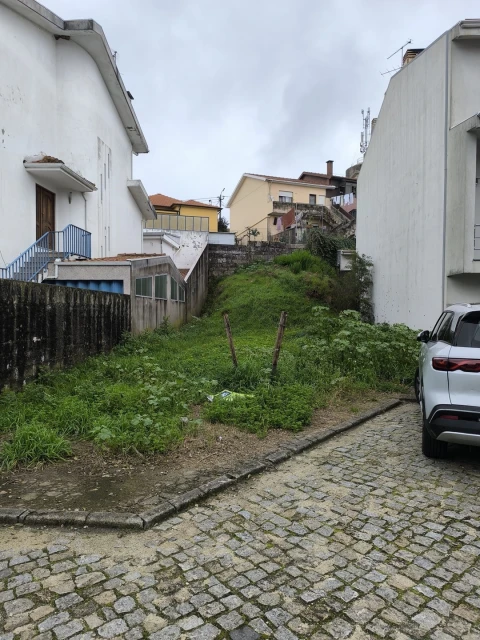 Terreno para Venda em Gondomar (São Cosme), Valbom e Jovim