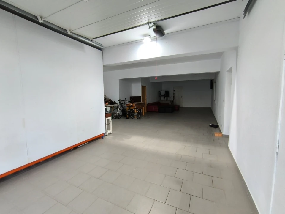 Moradia T3 para Venda em Vilar de Andorinho Foto 4