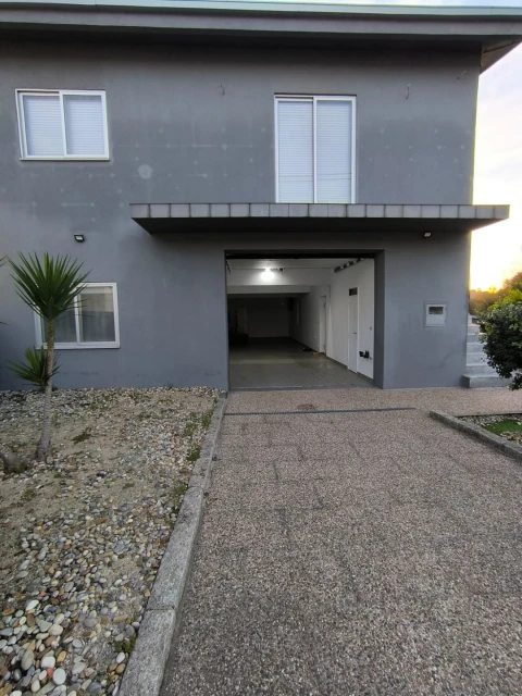 Moradia T3 para Venda em Vilar de Andorinho