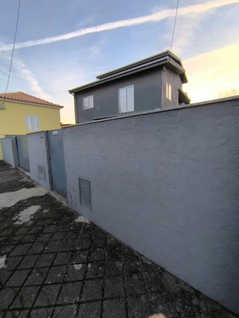 Moradia T3 para Venda em Vilar de Andorinho