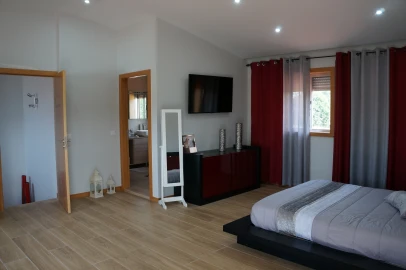 Moradia T3 para Venda em Vilar de Andorinho