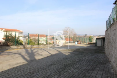 Moradia T4 para Venda em Vilar de Andorinho