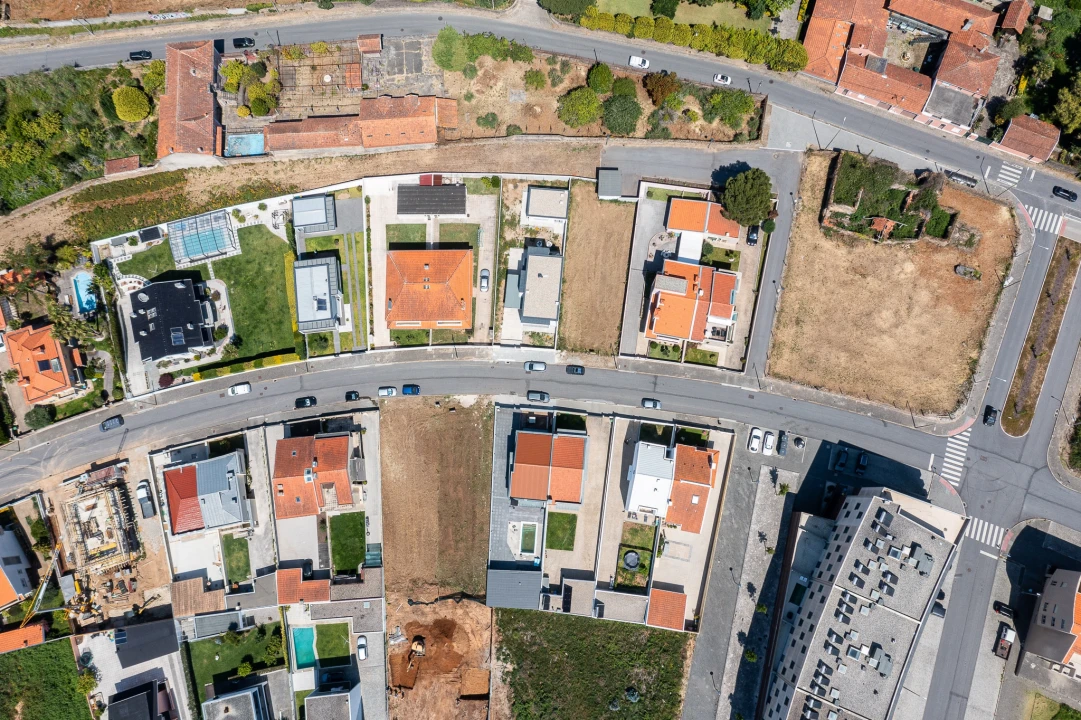 Terreno para Venda em Arcozelo Foto 22