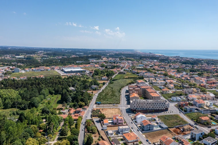 Terreno para Venda em Arcozelo Foto 48